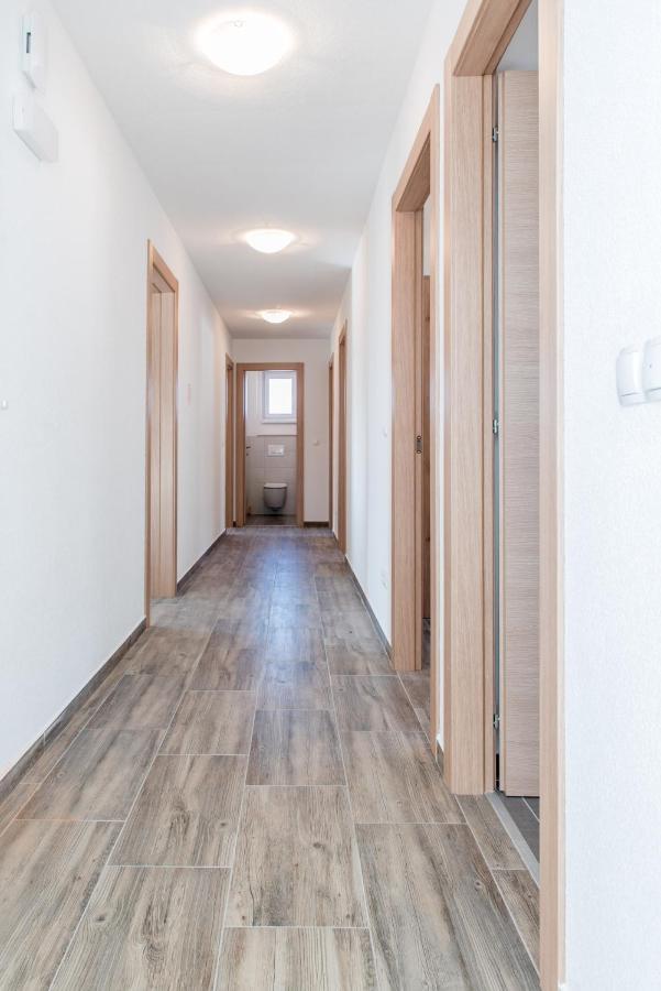 Apartments Zilic Kaštel Stari エクステリア 写真