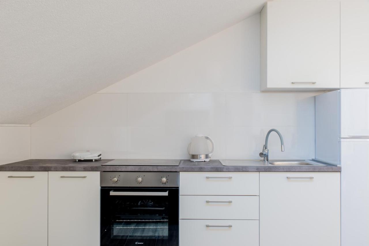 Apartments Zilic Kaštel Stari エクステリア 写真