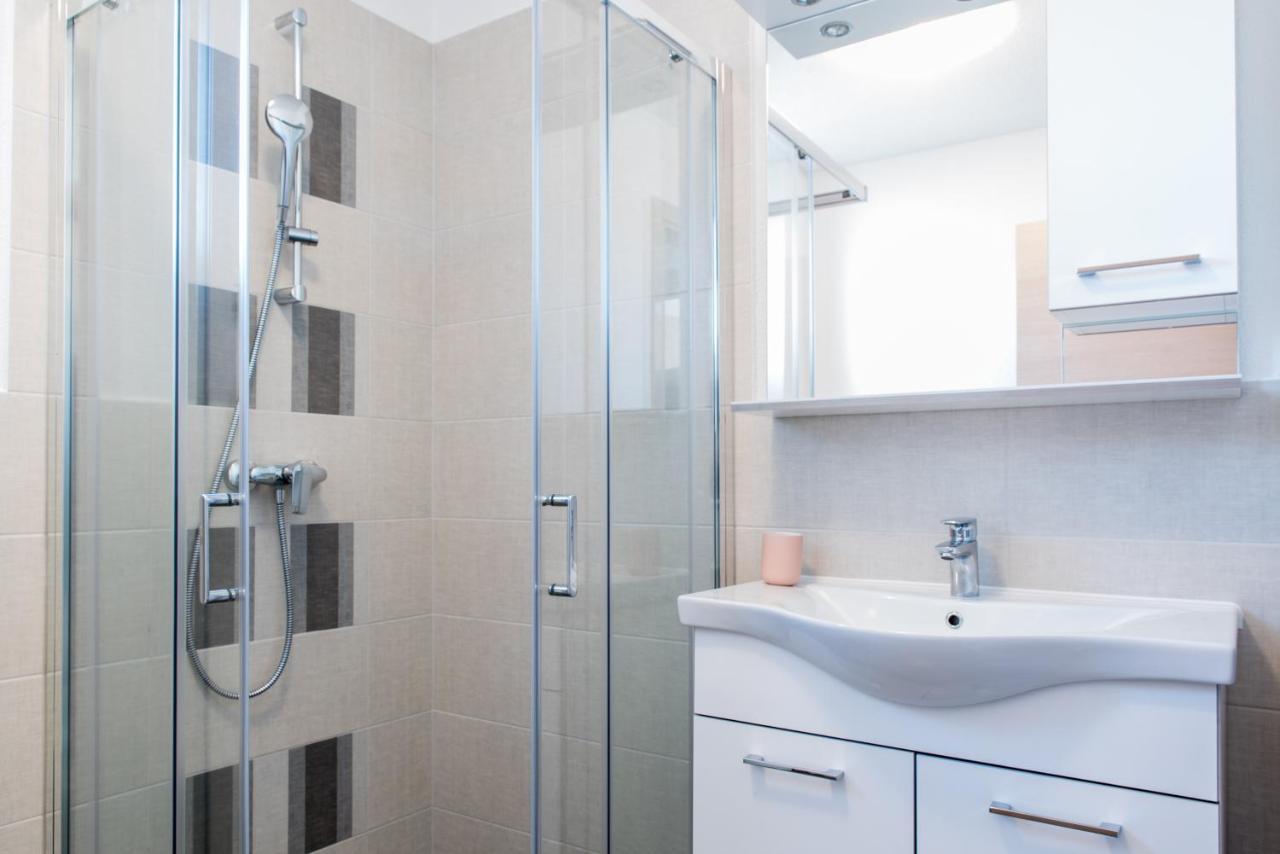 Apartments Zilic Kaštel Stari エクステリア 写真