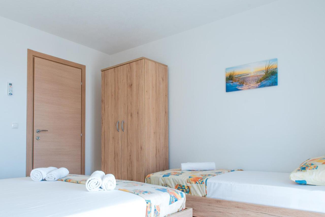 Apartments Zilic Kaštel Stari エクステリア 写真